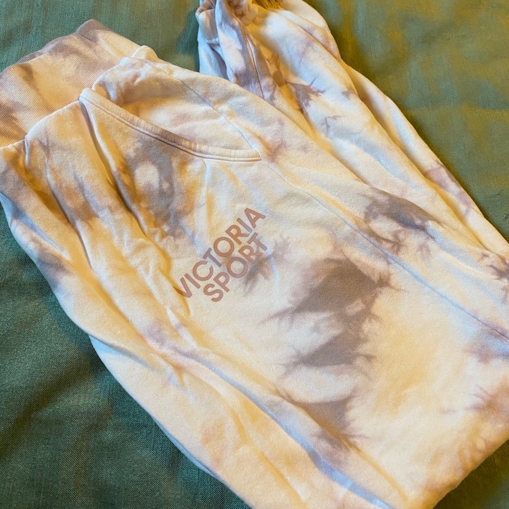 VS Tye dye joggers